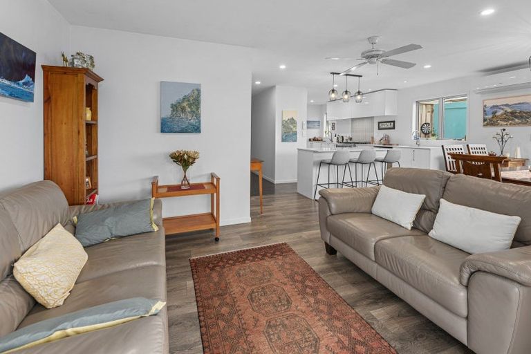 Photo of property in 24 Shoebridge Crescent, Ngunguru, Whangarei, 0173