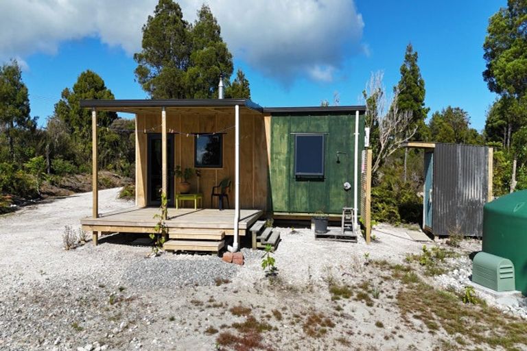 Photo of property in 902 Cape Foulwind Road, Cape Foulwind, 7892