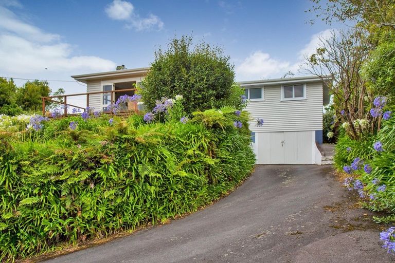 Photo of property in 7 Whakawhiti Street, Marfell, New Plymouth, 4310