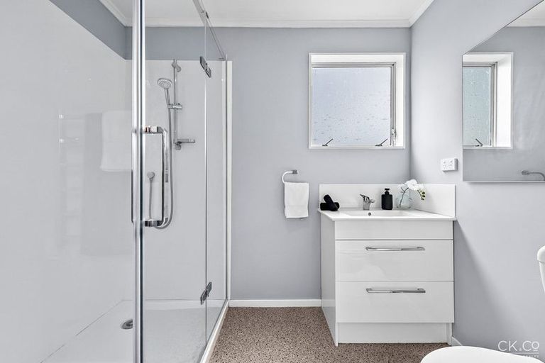 Photo of property in 79a-b Park Road, Belmont, Lower Hutt, 5010