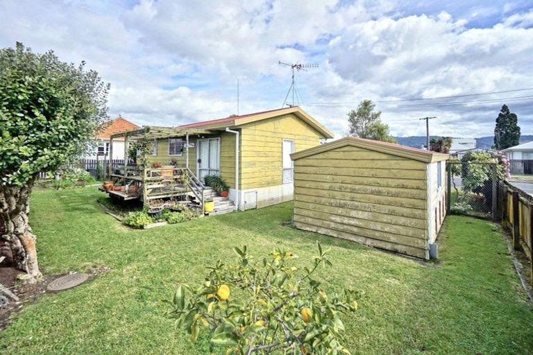 Photo of property in 1b Seddon Street, Te Puke, 3119