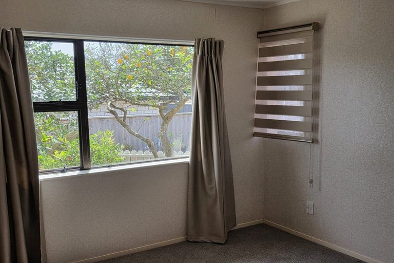 Photo of property in 1/47 South Road, Blagdon, New Plymouth, 4310