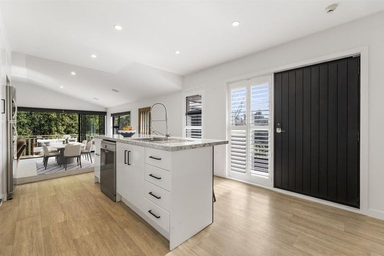 Photo of property in 20 Saunders Place, Te Puke, 3119