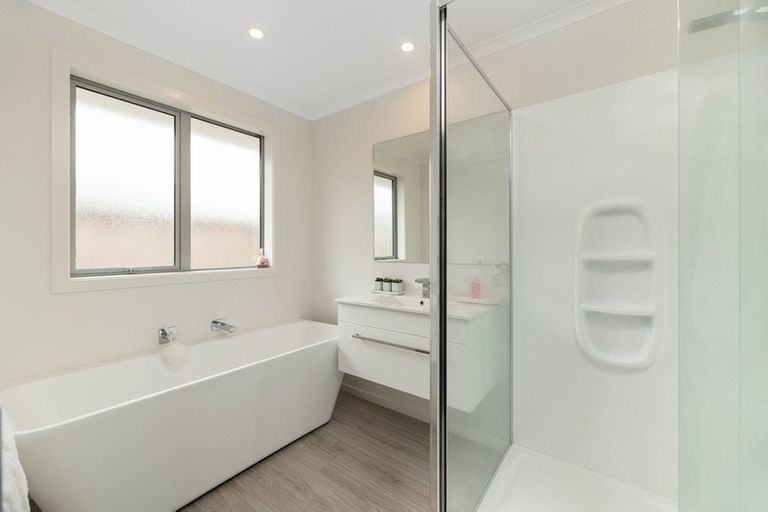 Photo of property in 95 Puhirake Crescent, Pyes Pa, Tauranga, 3112