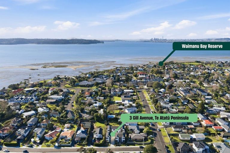 Photo of property in 3 Gill Avenue, Te Atatu Peninsula, Auckland, 0610