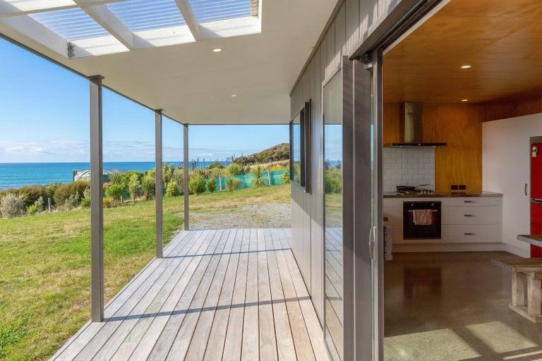 Photo of property in 574 Tora Farm Settlement Road, Tora, Martinborough, 5782