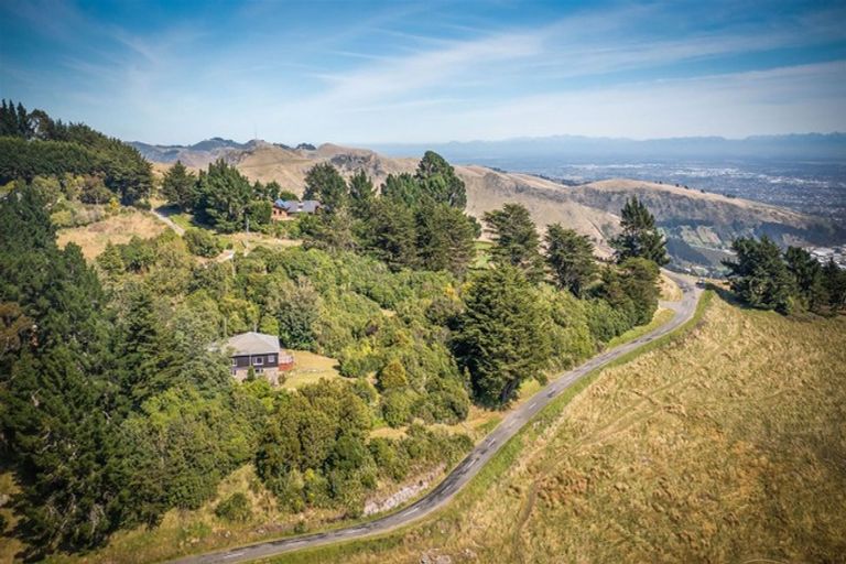 Photo of property in 1 Broadleaf Lane, Heathcote Valley, Christchurch, 8081