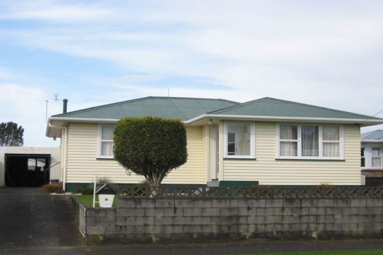Photo of property in 25 Belair Avenue, Blagdon, New Plymouth, 4310