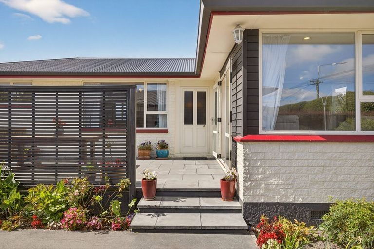 Photo of property in 208 Condell Avenue, Papanui, Christchurch, 8053