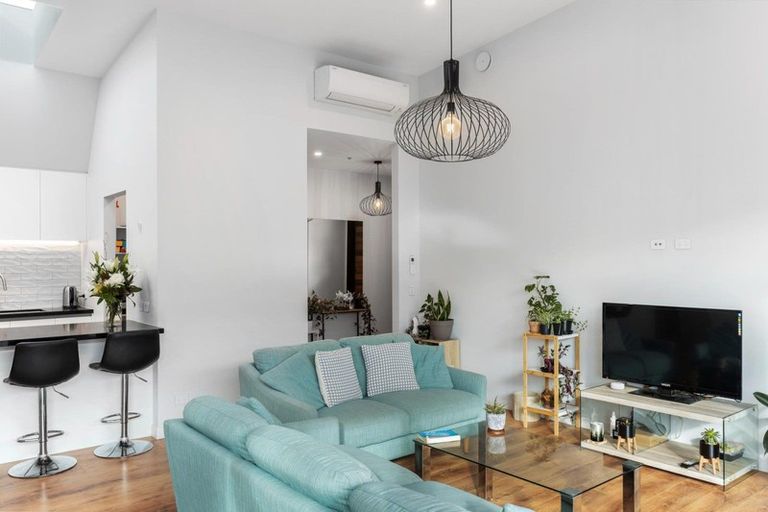 Photo of property in 4 Cumberland Road, Lower Shotover, Queenstown, 9304