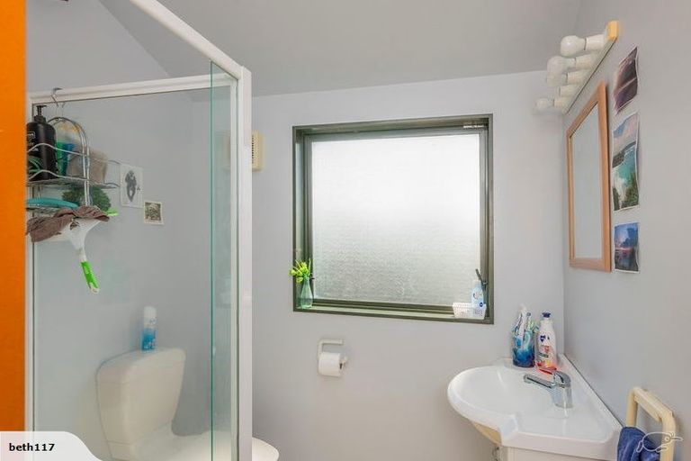 Photo of property in 2 Dodds Crescent, Otaki Beach, Otaki, 5512