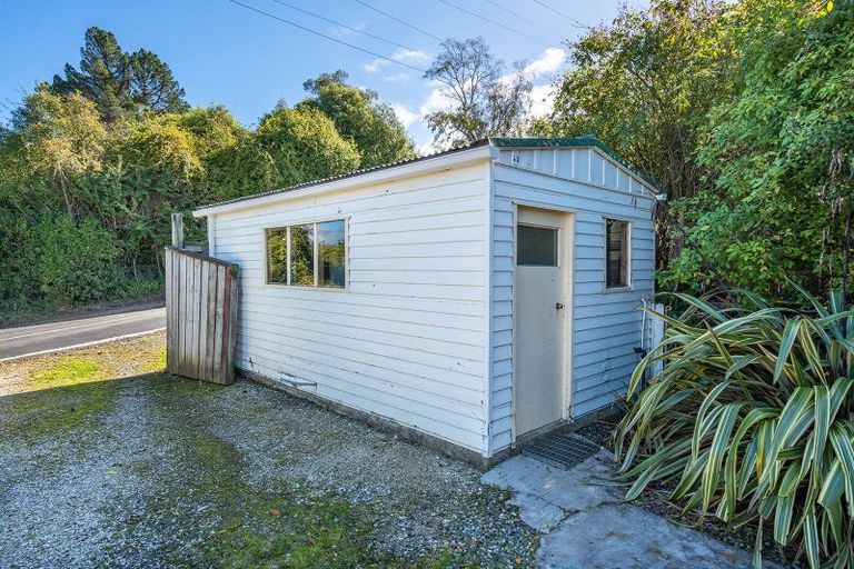 Photo of property in 1 Bay Road, Warrington, Waikouaiti, 9471