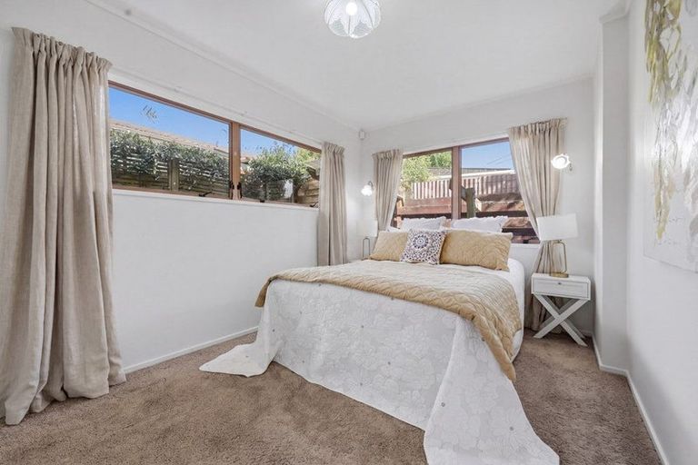 Photo of property in 20b Ashdown Place, Pahurehure, Papakura, 2113