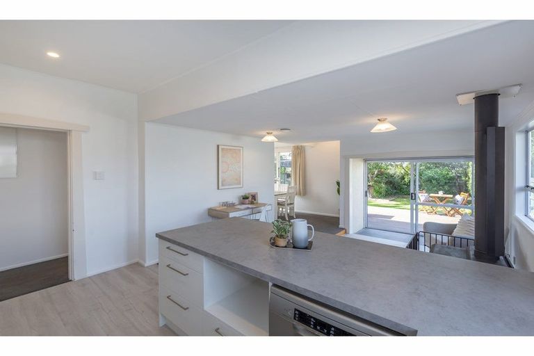 Photo of property in 7 Clouston Street, Saint Martins, Christchurch, 8022