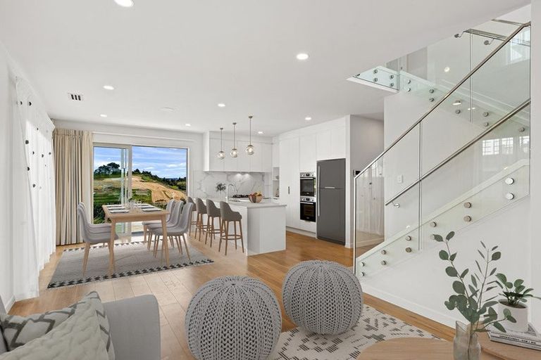 Photo of property in 47 Davey Crescent, Orewa, 0931