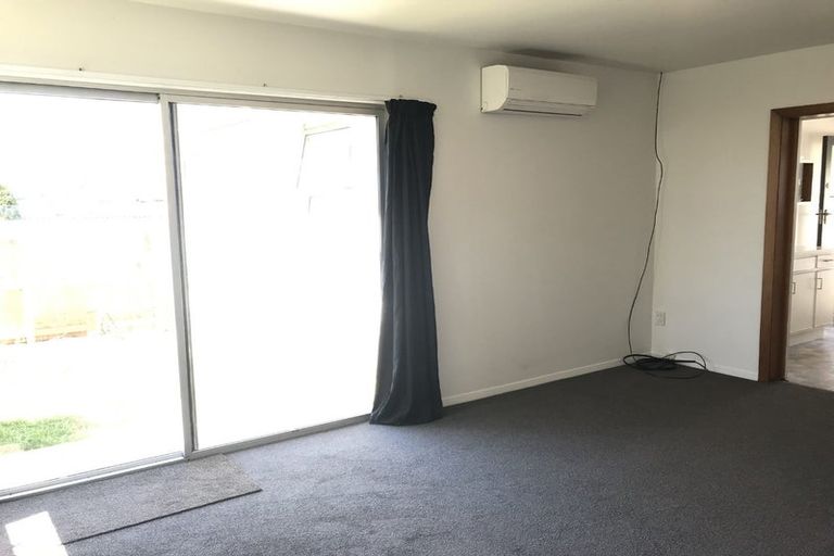 Photo of property in 4/72 Springs Road, Hornby, Christchurch, 8042