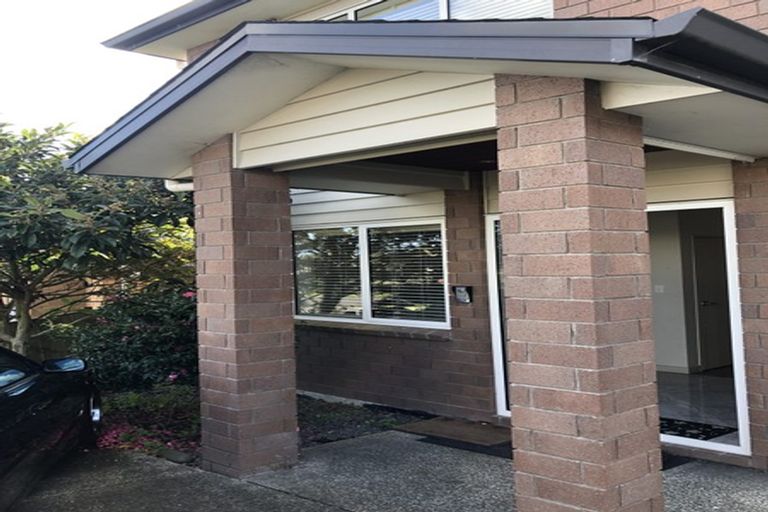 Photo of property in 10 Kildare Road, Flat Bush, Auckland, 2019