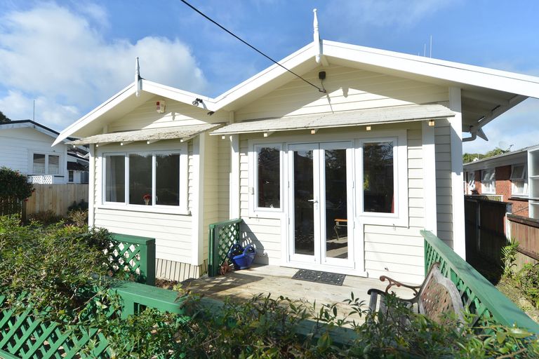 Photo of property in 14 Graham Street, Petone, Lower Hutt, 5012