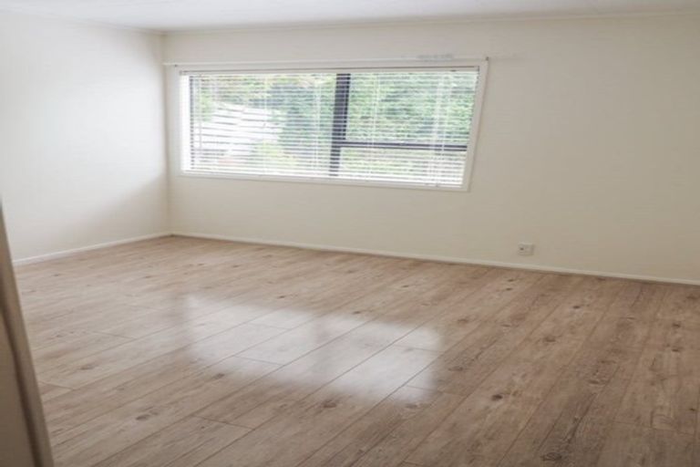 Photo of property in 164 Sunset Road, Unsworth Heights, Auckland, 0632