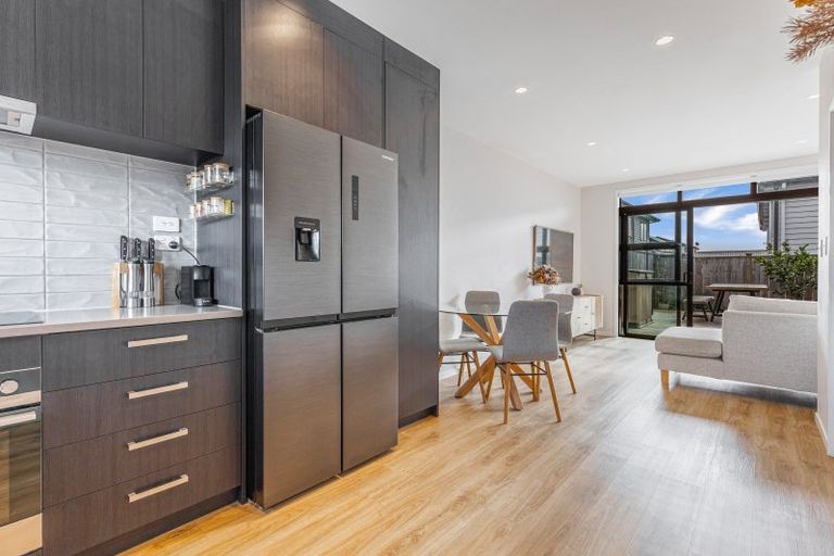 Photo of property in 23 Treloar Crescent, Hobsonville, Auckland, 0616