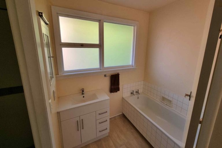 Photo of property in 8 Kippenberger Avenue, Rangiora, 7473