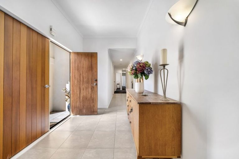 Photo of property in 6 Thornley Place, Woodend, 7610