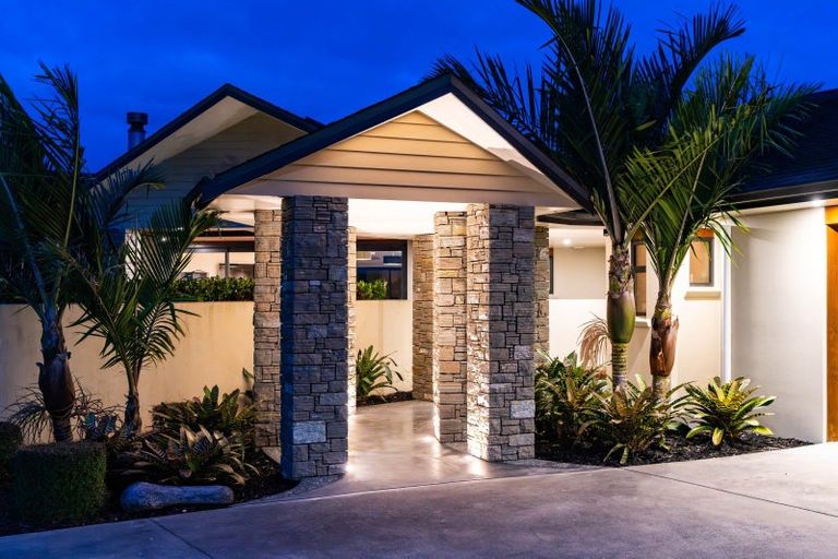 Photo of property in 70 Baylys Coast Road, Dargaville, 0377