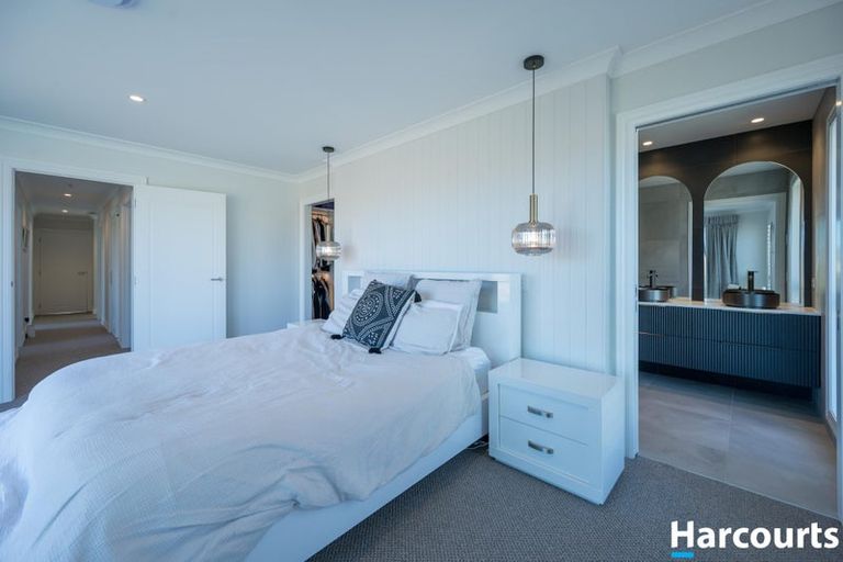 Photo of property in 2 Weld Lane, Amberley, 7410