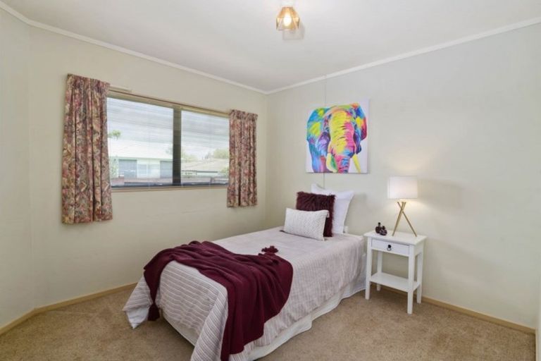 Photo of property in 11 Lynwood Place, Owhata, Rotorua, 3010