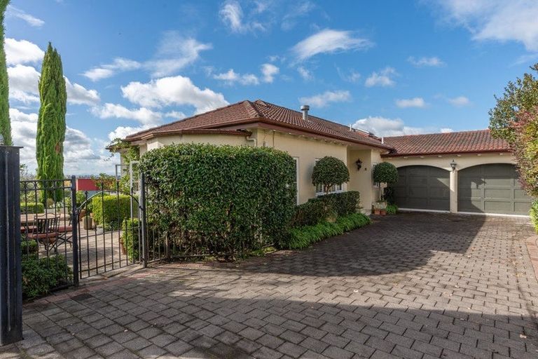 Photo of property in 145 Clarence Street, Hamilton Lake, Hamilton, 3204