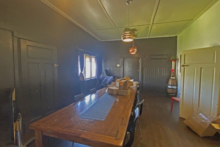 Photo of property in 82 Palmerston Street, Hamilton Lake, Hamilton, 3204
