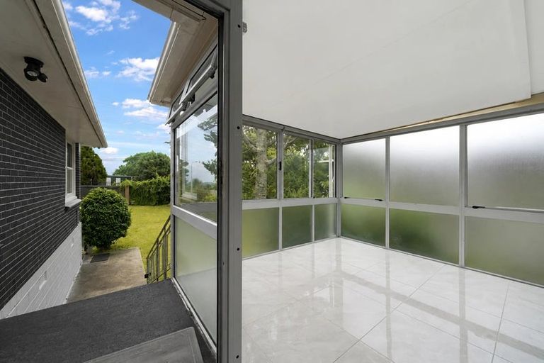 Photo of property in 41 Royal Road, Massey, Auckland, 0614