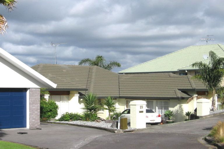 Photo of property in 19 Covina Place, Somerville, Auckland, 2014