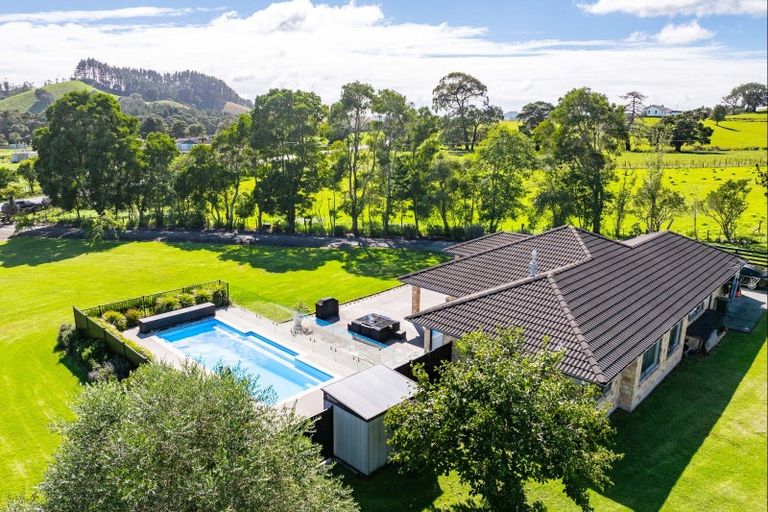 Photo of property in 228 Harris Road, Glenbervie, Whangarei, 0175