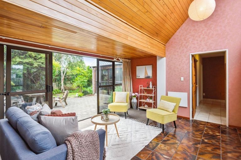 Photo of property in 100 Rimu Road, Raumati Beach, Paraparaumu, 5032