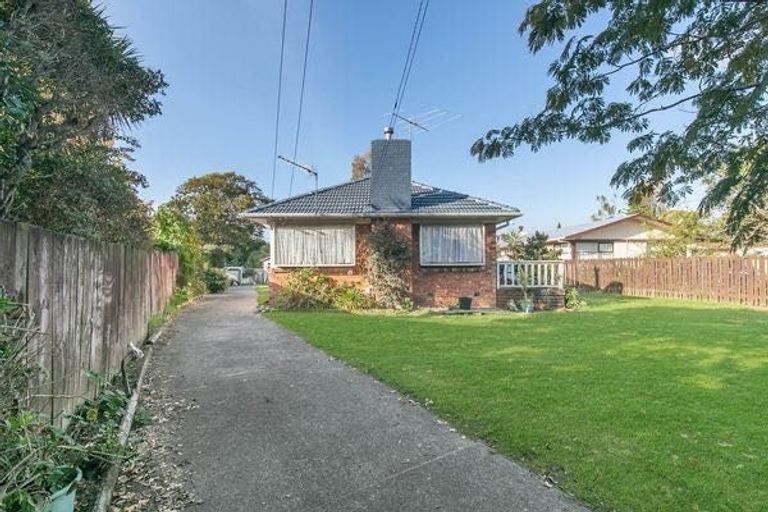 Photo of property in 19 Challinor Street, Pakuranga, Auckland, 2010