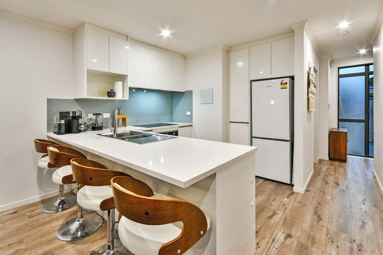 Photo of property in 4/17 Alfriston Road, Manurewa East, Auckland, 2102