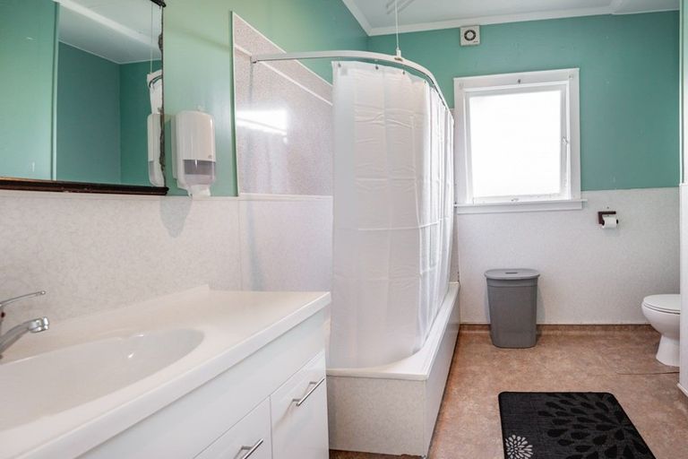 Photo of property in 1028 Saint Aubyn Street West, Frimley, Hastings, 4120