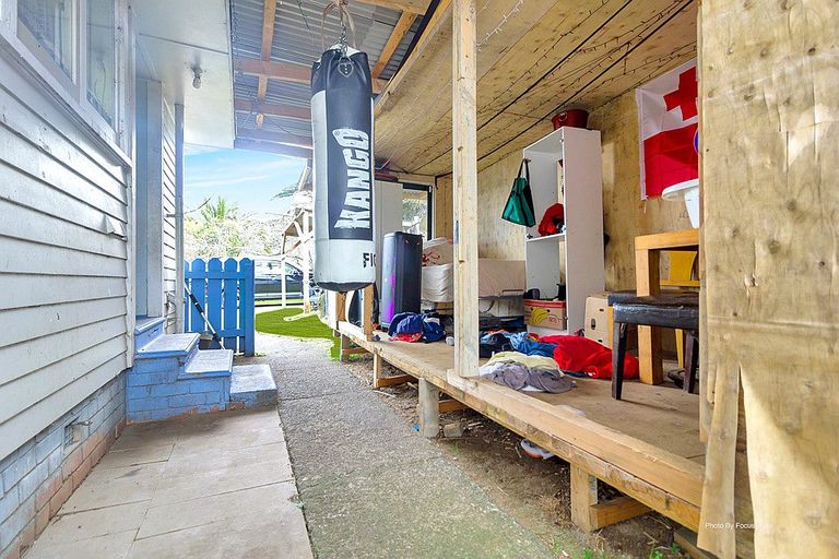 Photo of property in 1/85a Tidal Road, Mangere, Auckland, 2022