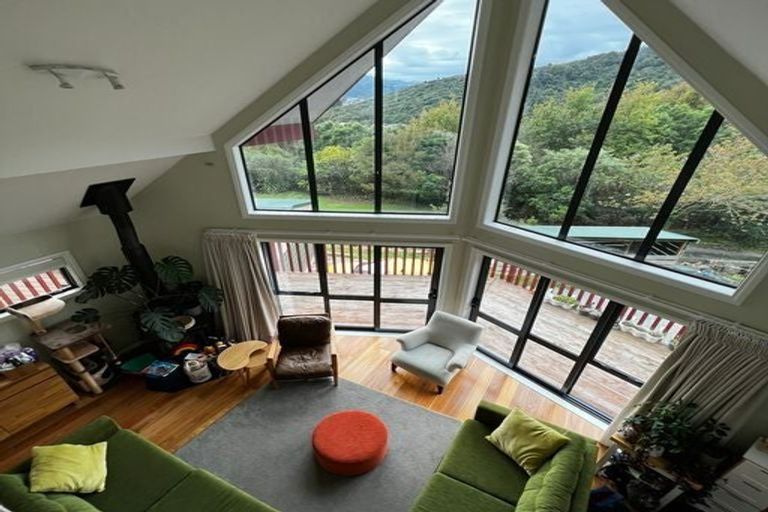 Photo of property in 2b Swainson Street, Naenae, Lower Hutt, 5011