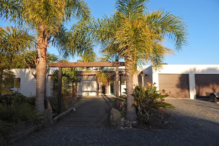 Photo of property in 211 Rangitane Road, Kerikeri, 0294