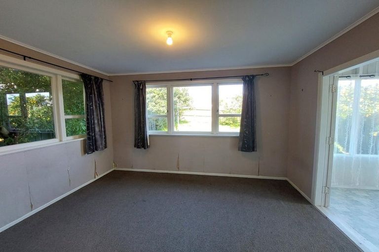 Photo of property in 3 Croydon Road, New Lynn, Auckland, 0600