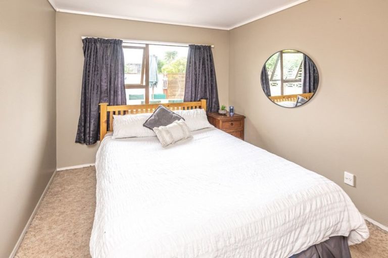Photo of property in 10 Saunders Place, Gonville, Whanganui, 4501