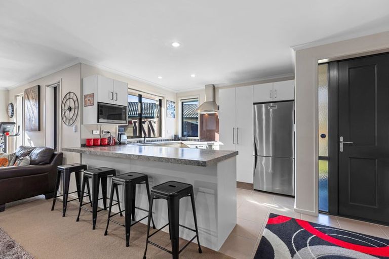 Photo of property in 100 Twin Oak Avenue, Papamoa Beach, Papamoa, 3118