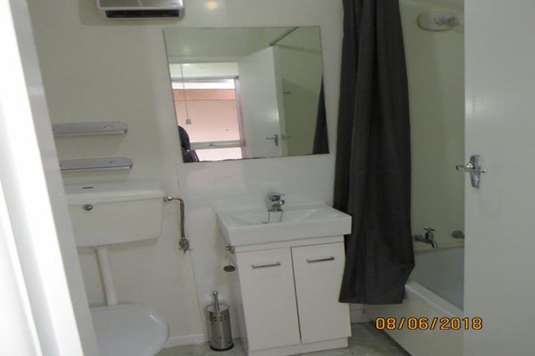 Photo of property in 5 Wells Place, Tamatea, Napier, 4112