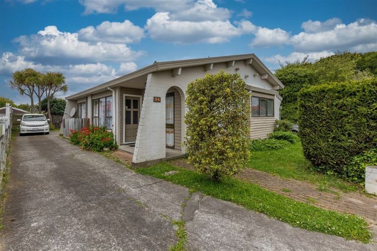 Photo of property in 34 Euston Street, Riccarton, Christchurch, 8041