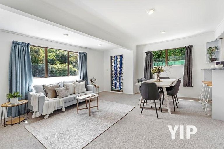 Photo of property in 33 Hindmarsh Street, Johnsonville, Wellington, 6037