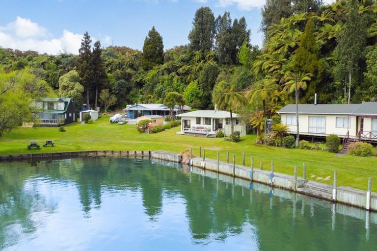 Photo of property in 48 Te Akau Road, Okere Falls, Rotorua, 3074
