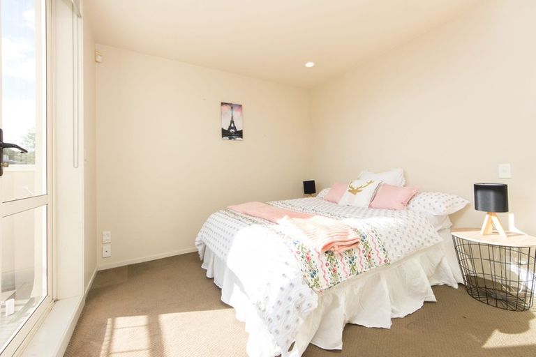 Photo of property in 20/166 Mokoia Road, Chatswood, Auckland, 0626