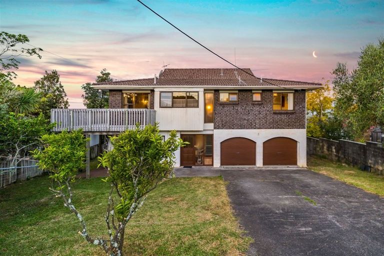 Photo of property in 212 Royal Road, Massey, Auckland, 0614